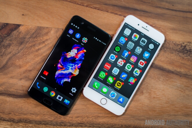 O smartphone ‘OnePlus 5’ superou o ‘iPhone 7 Plus’ em teste de velocidade